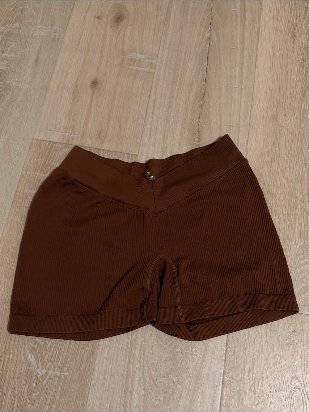 Ribbed High-Waist Chocolate Brown Athletic Shorts Women Size Large